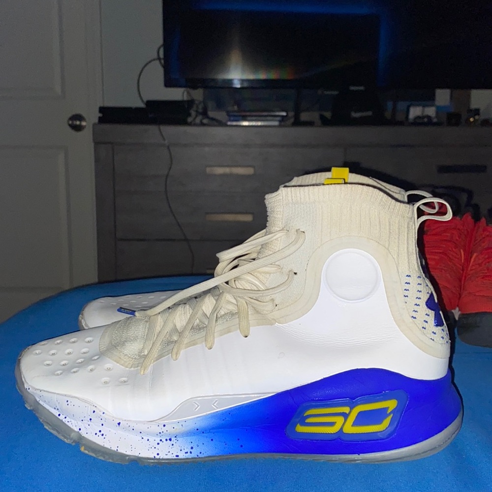 COPY - Curry 4 White/Blue/Yellow